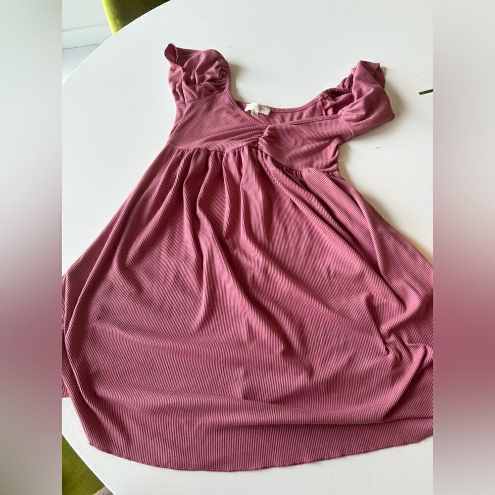 See you Monday. Pink dress #19 - Picture 1 of 10